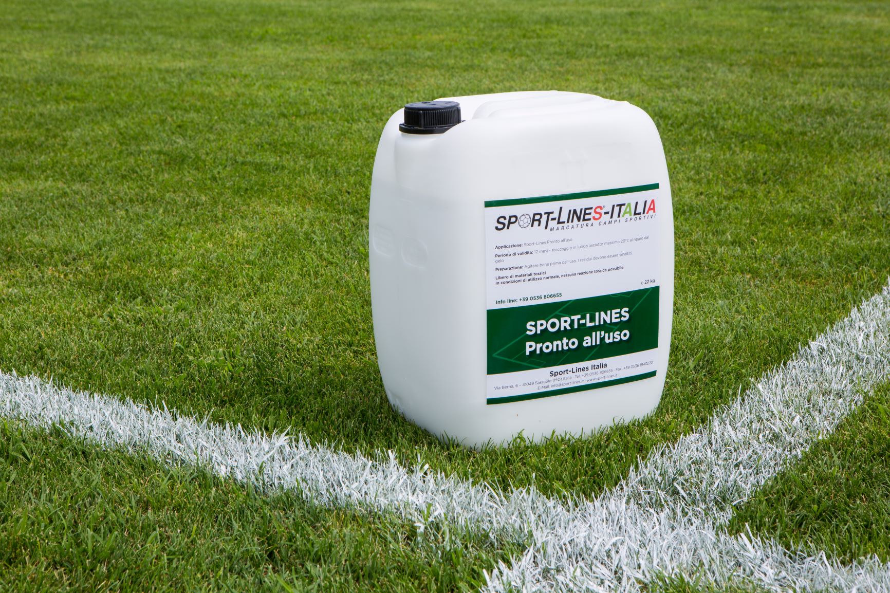 Pronto all'uso Bianco 22kg Pronta per tracciare: apri la tanica e inizia subito. Nessuna aggiunta d'acqua, risparmia il 50% del tempo con risultati superiori già dalla prima passata.